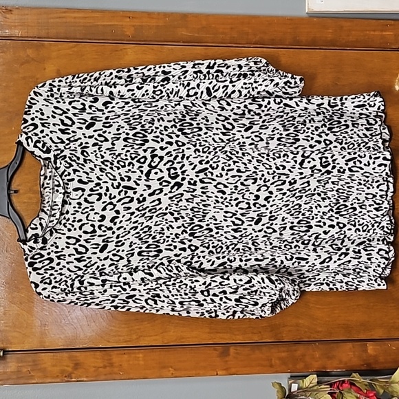 Emerald Tops - Emerald Cheetah Leopard Print Blouse 2X
